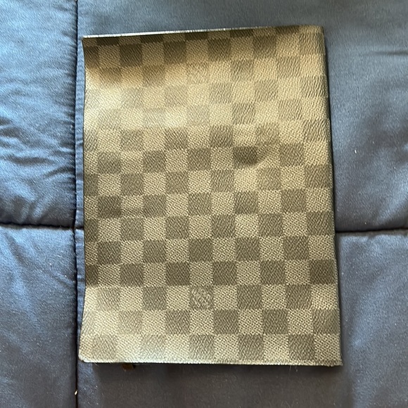 Louis Vuitton File Folder - Picture 3 of 3